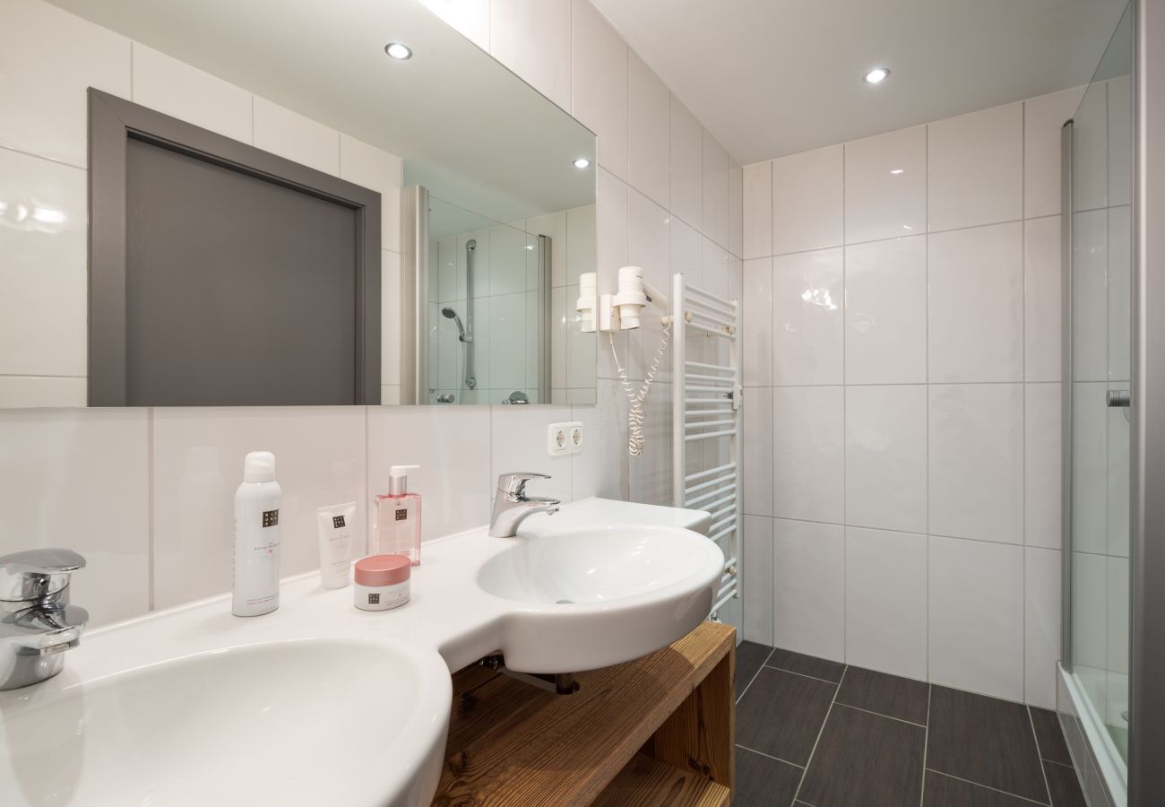 Apartment in Kirchberg in Tirol - Alpine Lodge - 2 bedroom apartment in Kirchberg in Tirol