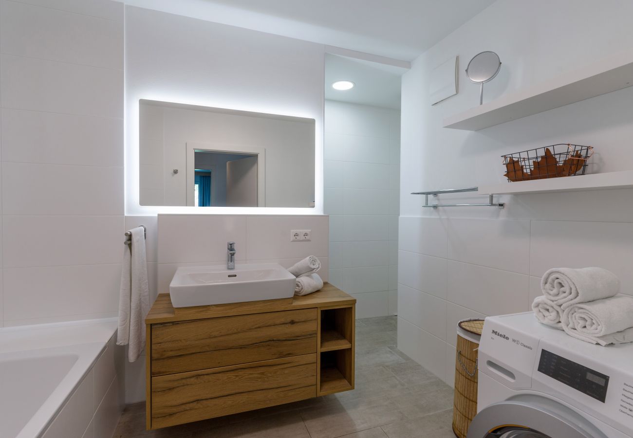 Apartment in Kirchberg in Tirol - Eastside Eastside -just 900m from the centre of Kirchberg and Ski lift