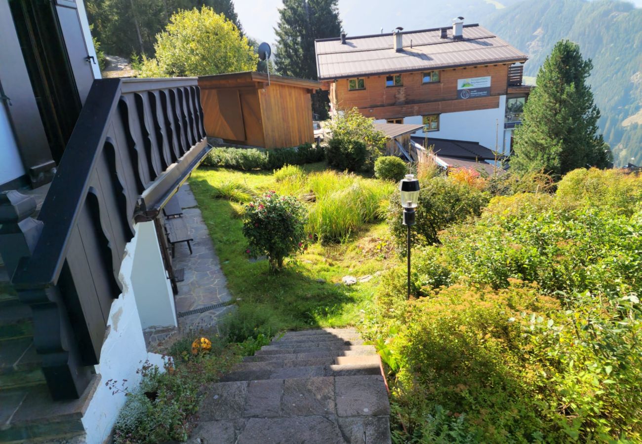 House in Volders - Landhaus Waldhof on the Großvolderberg