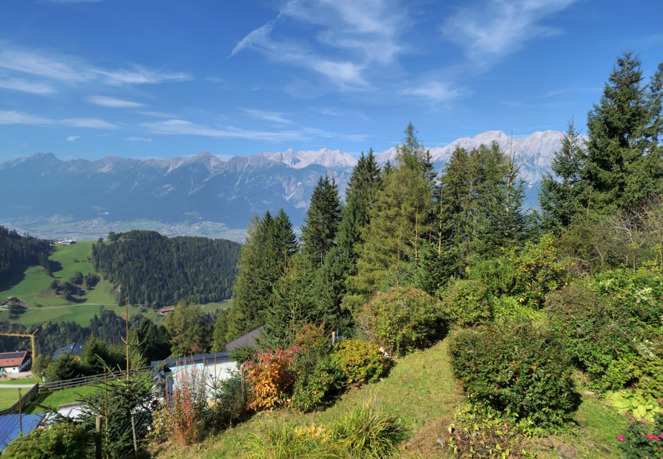 House in Volders - Landhaus Waldhof on the Großvolderberg