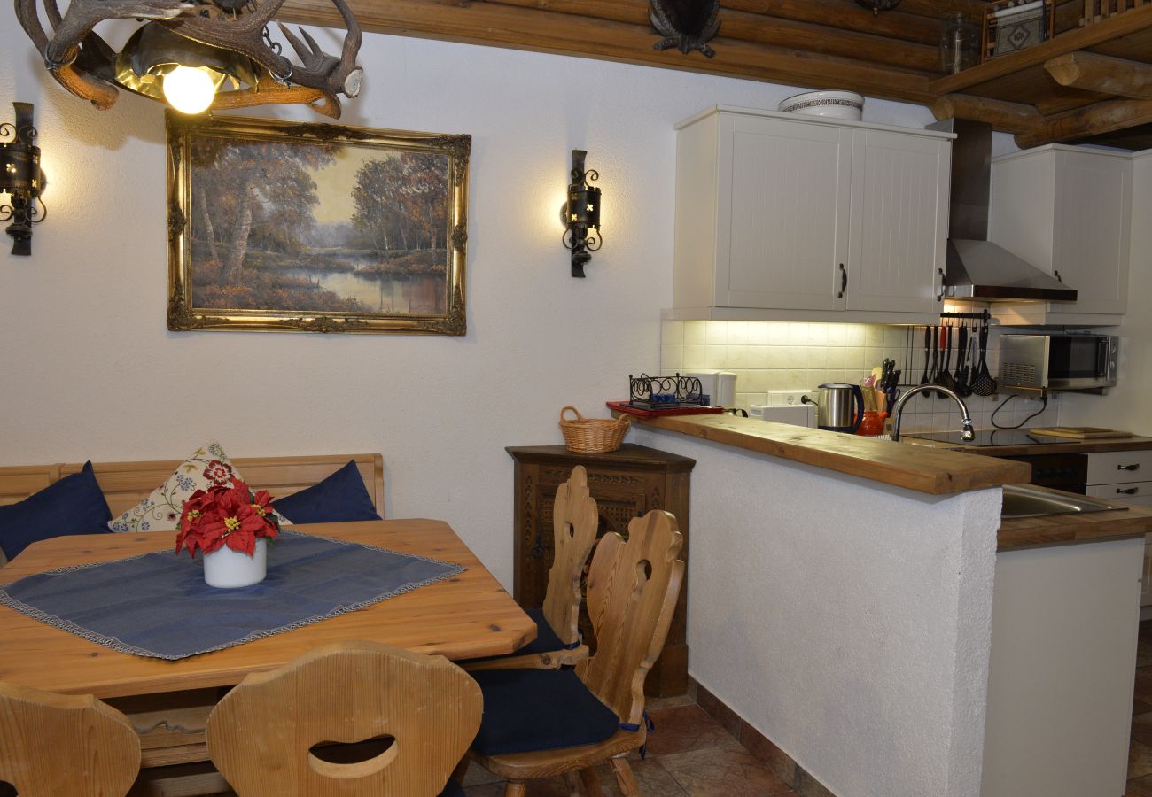 Cabin in Seefeld in Tirol - Blockhouse Schwalbennest - At the ski hill