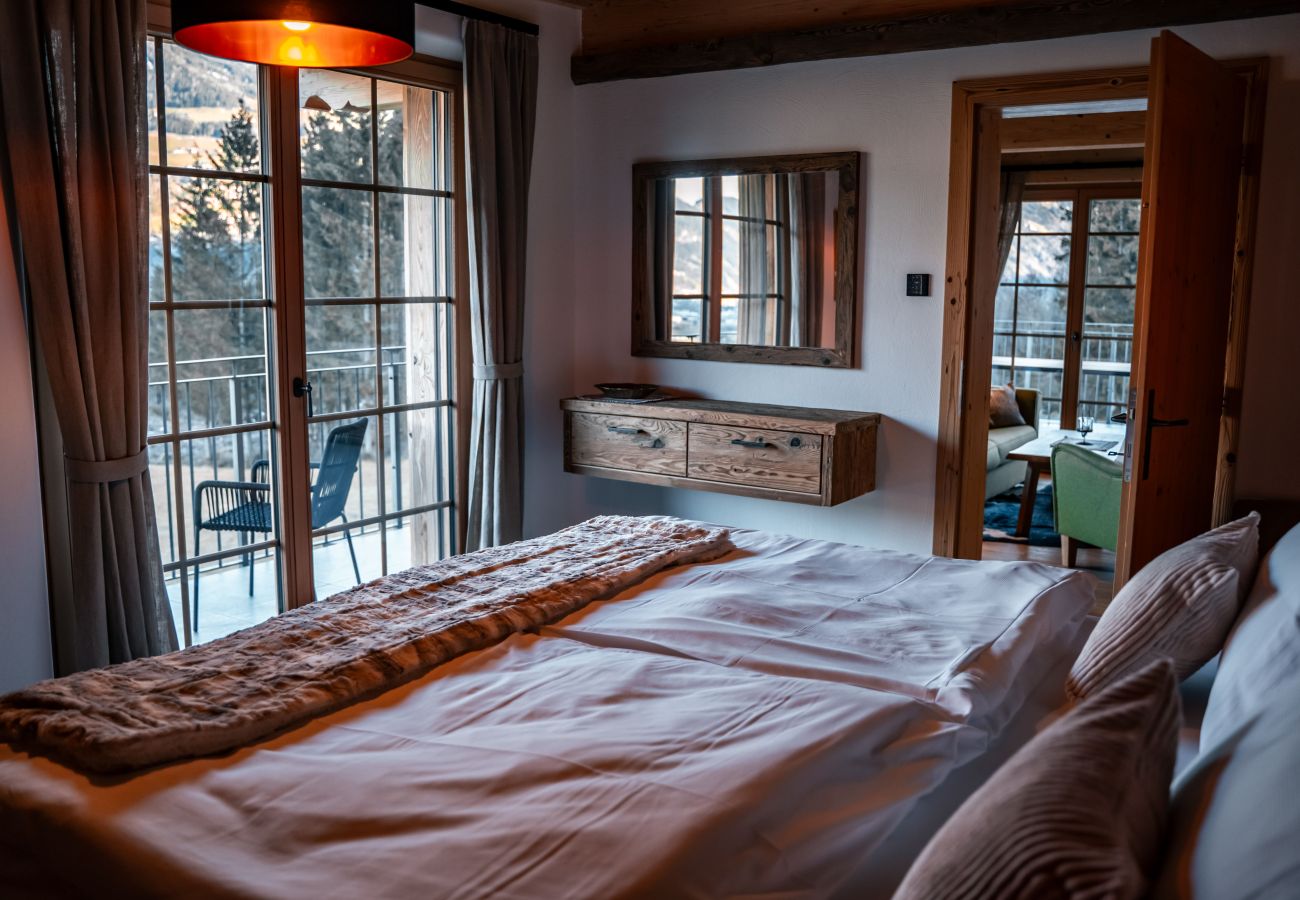 Apartment in Ried im Zillertal - Chalet WildRuh - Hirschen Suite