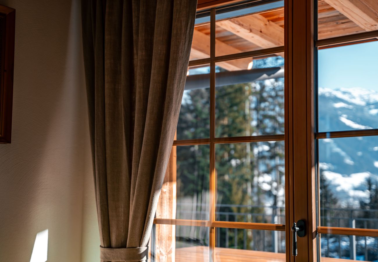 Apartment in Ried im Zillertal - Chalet WildRuh - Hirschen Suite