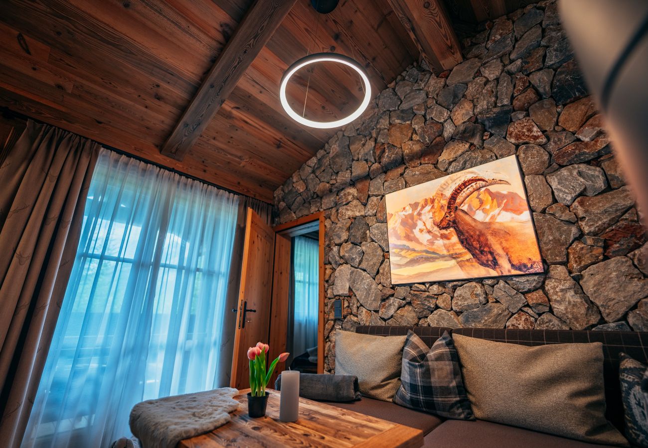 Apartment in Scharnitz - Chamois Suite 