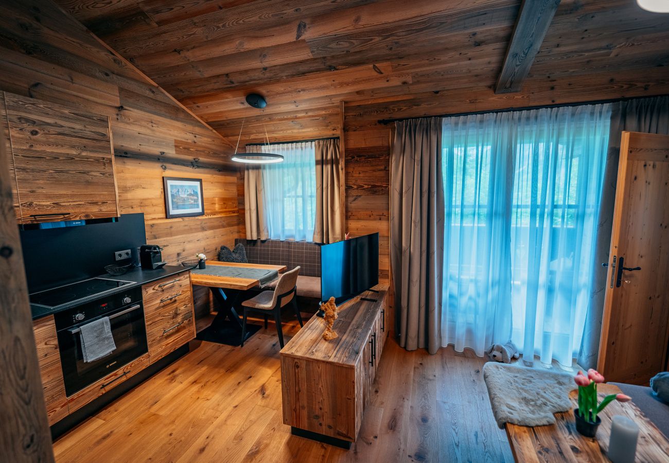 Apartment in Scharnitz - Chamois Suite 