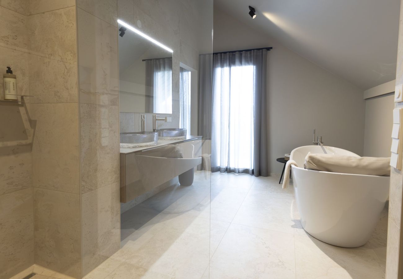 Chalet in Tieschen - Nature chalets: Spa & Volcano Country 