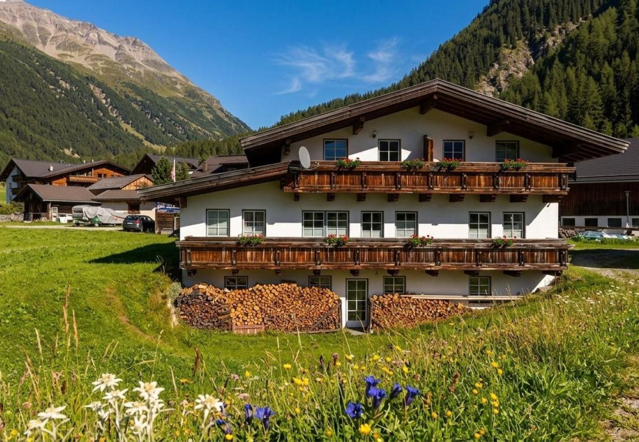 Apartment in Umhausen - Apartmenthaus Niederthai - Gipfelglück