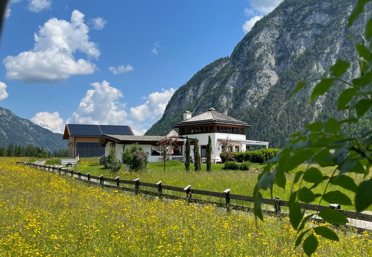 Ferienhaus in Leutasch - Lehner Schlössl