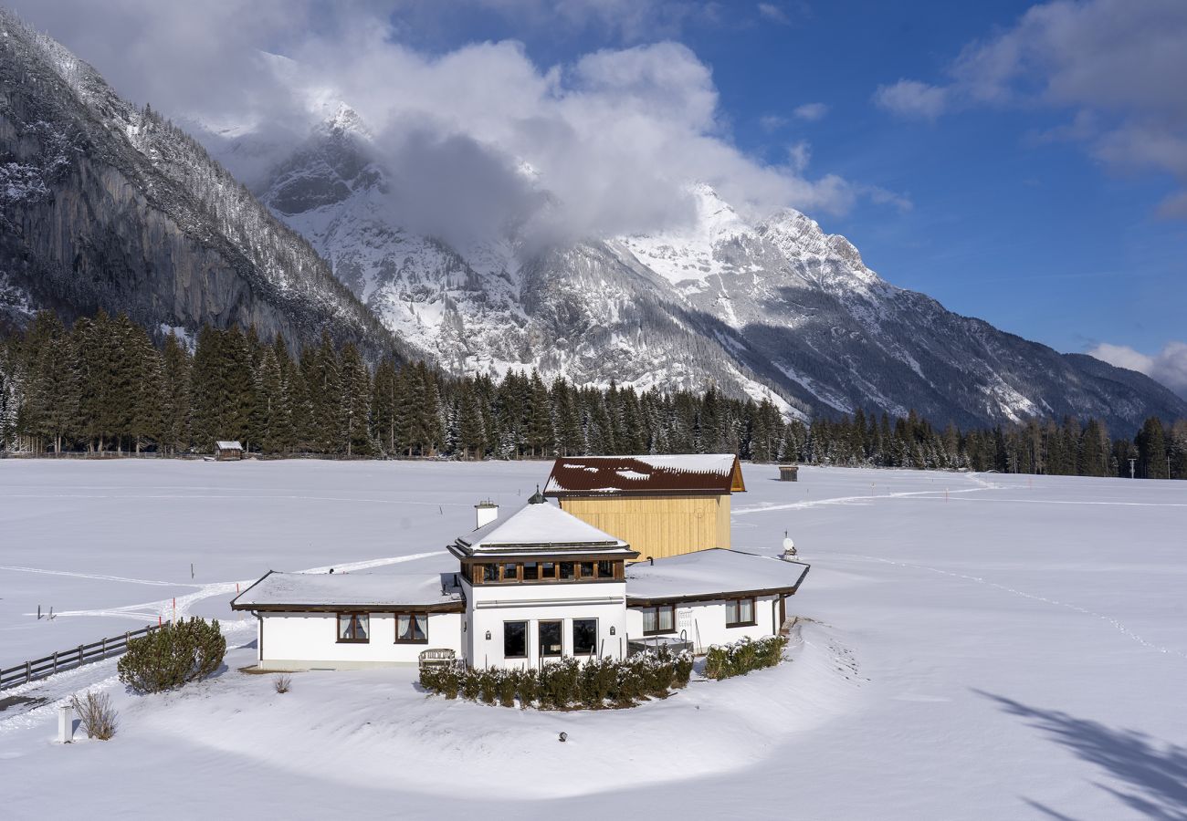 Ferienhaus in Leutasch - Lehner Schlössl
