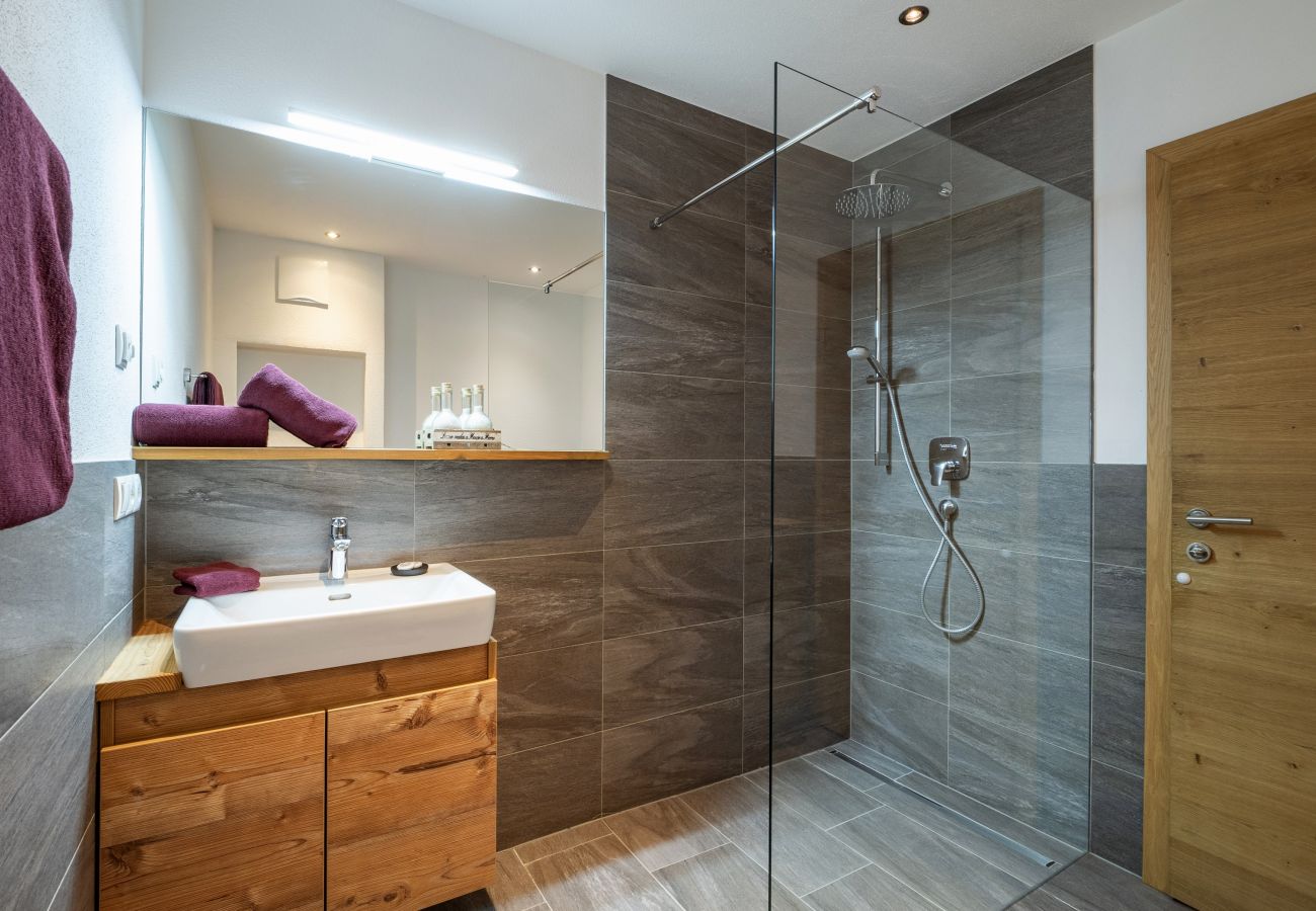 Ferienwohnung in Kirchberg in Tirol - Frangl moderne Appartement mit 2 Schlafzimmer