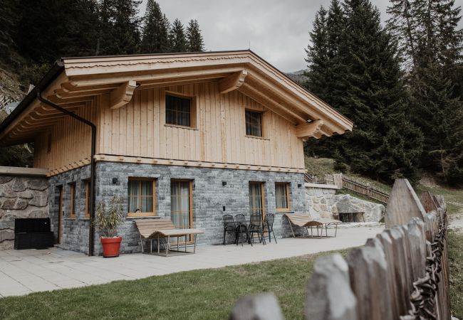 Ferienhaus in Navis - Bergler Hoamat - Mountain Hideaway Navis 