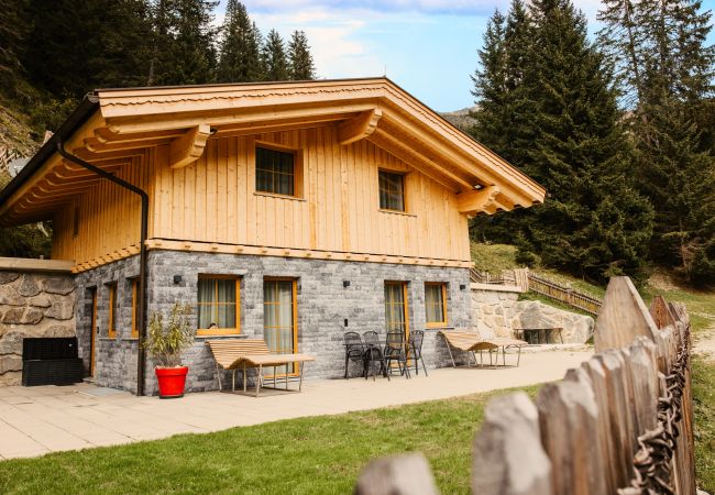 Ferienhaus in Navis - Bergler Hoamat - Mountain Hideaway Navis 