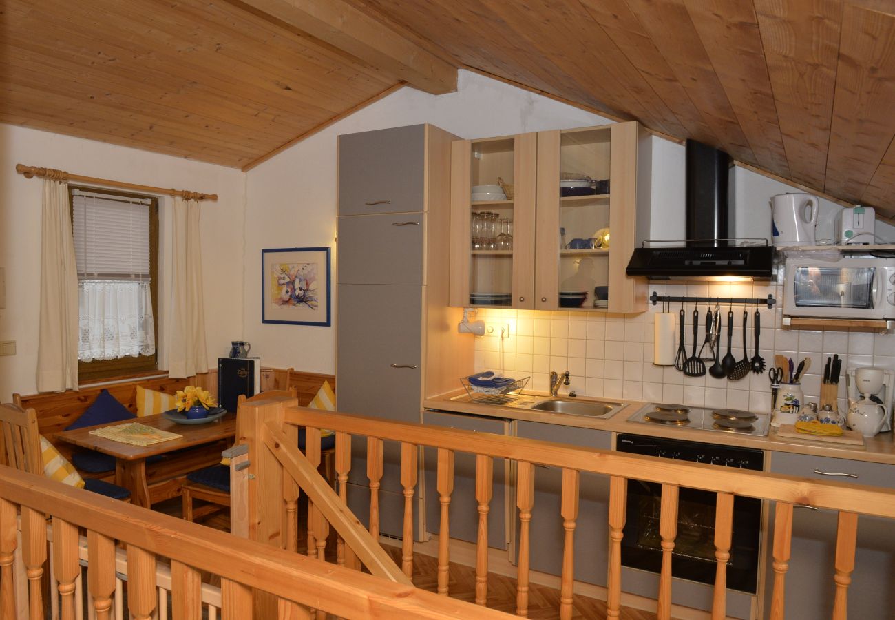 Ferienwohnung in Seefeld in Tirol - Appartement Enzian - am Skihügel