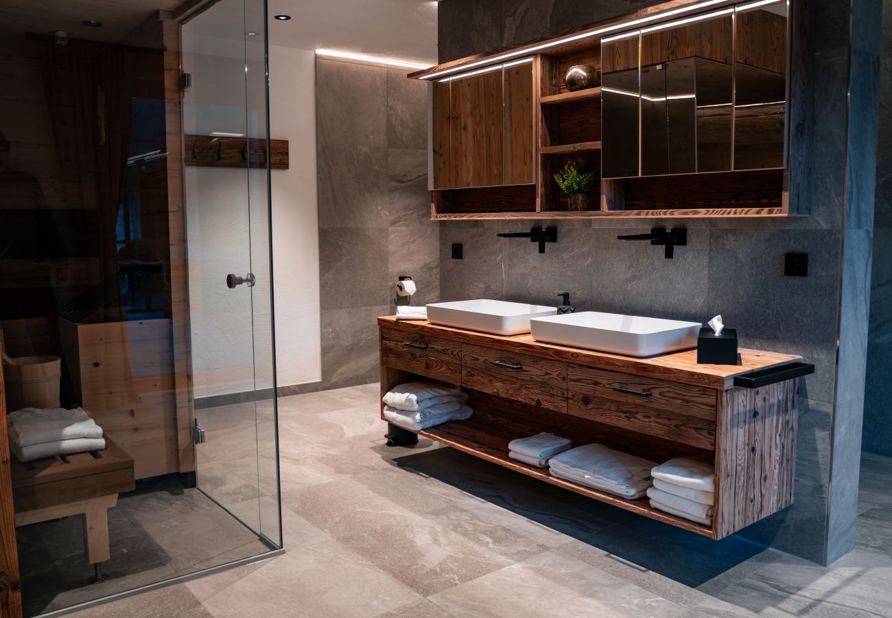 Ferienwohnung in Ried im Zillertal - Chalet WildRuh - Gams Suite