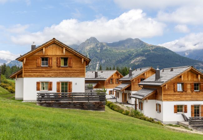 Chalet in Weißpriach - Pistenchalet Fanningberg